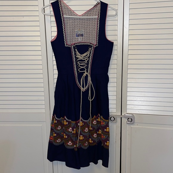 Tiroler Drindl blue pink lace up flower fits like an Xs - Picture 2 of 6